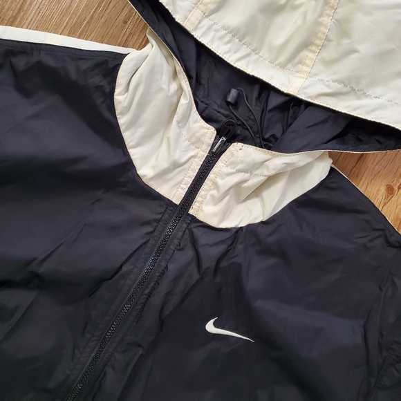 Vnt Nike jacket SKU131 - Picture 2 of 5